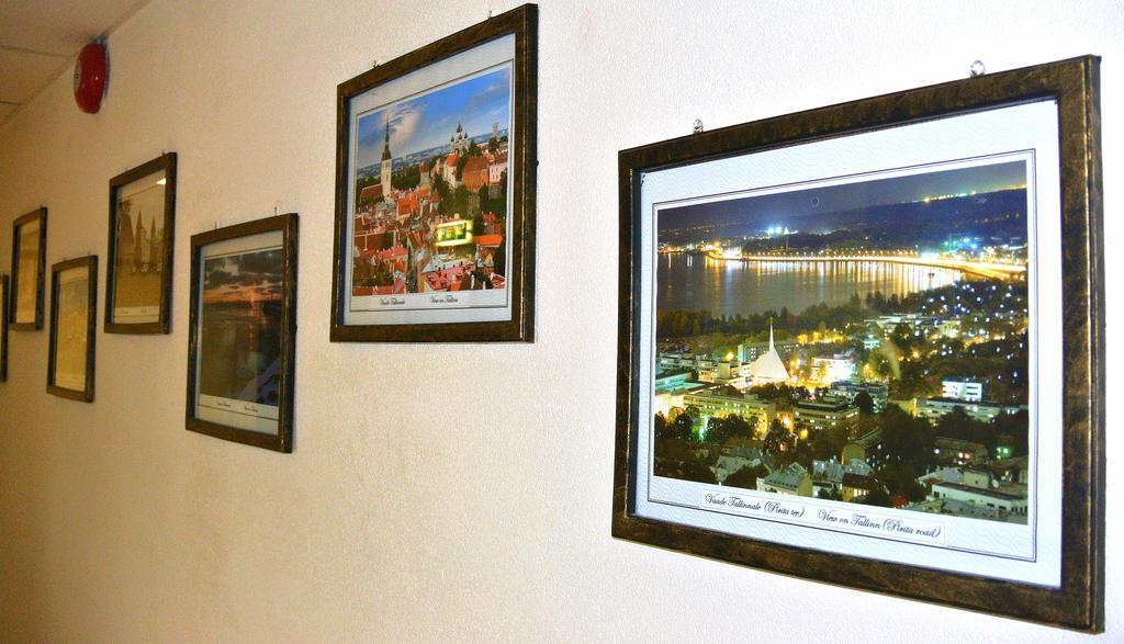 Eurohotel Maardu Buitenkant foto