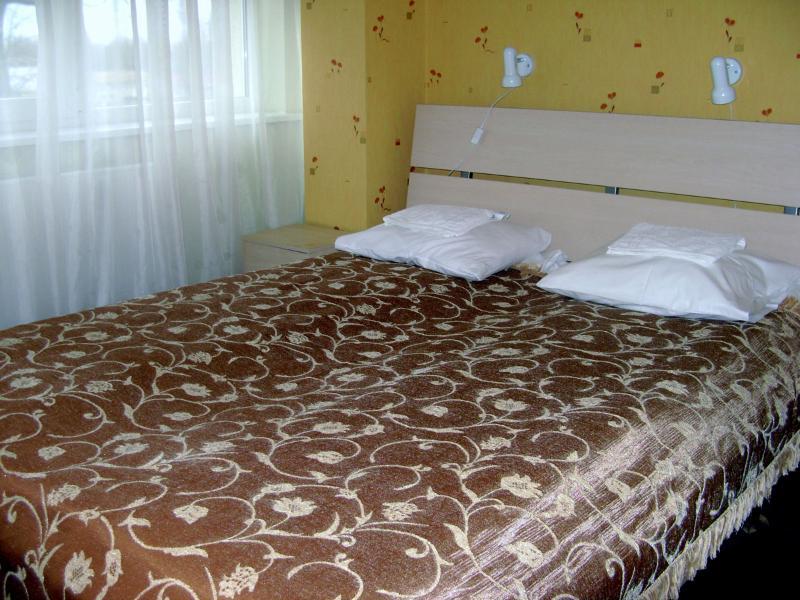 Eurohotel Maardu Buitenkant foto